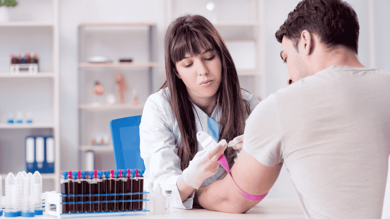Onde fazer exame toxicológico em São Mateus? Agende no Laboratório Nossa Rede com atendimento rápido, seguro e resultados precisos.